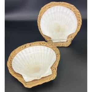 *2* Scallop Shell Serving Dishes Appetizer Decoration Sea Shells Ratan Trivet